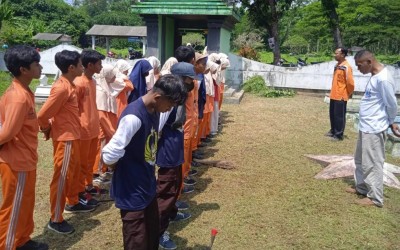 Memperingati hari pahlawan 10 November